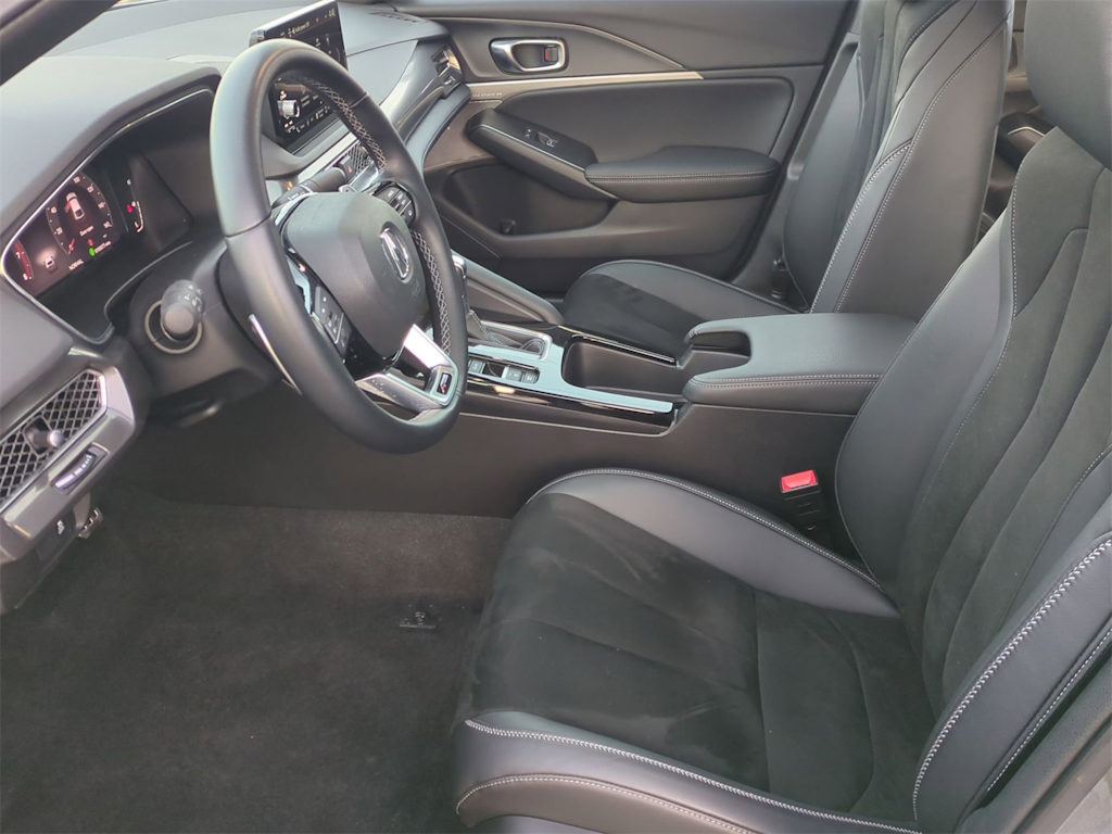 Thumbnail: 2023 Acura Integra - 11