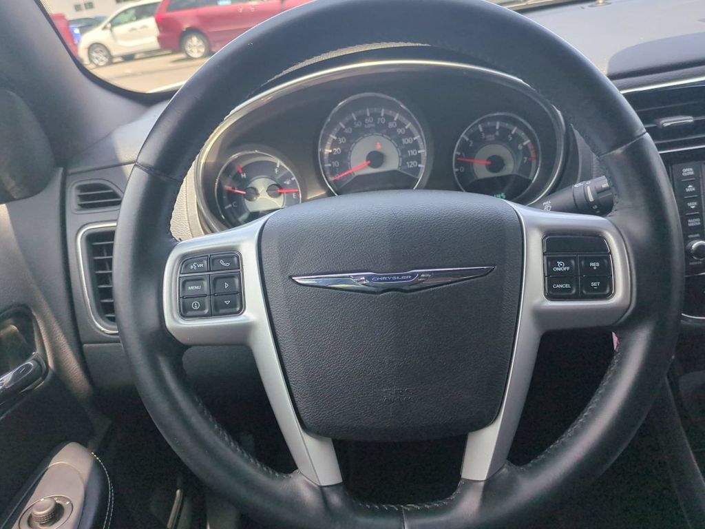 Thumbnail: 2012 Chrysler 200 - 13