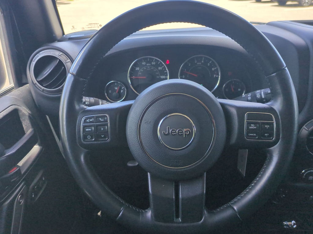 Thumbnail: 2018 Jeep Wrangler - 13
