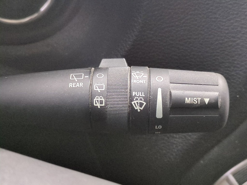 Thumbnail: 2015 Jeep Wrangler - 30