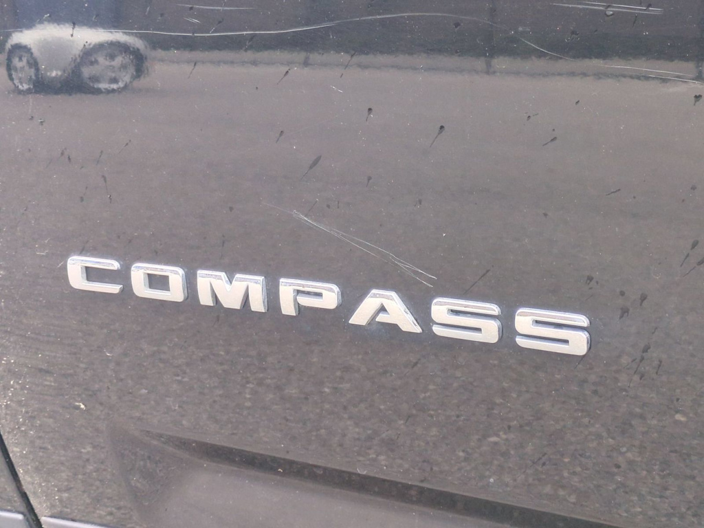 Thumbnail: 2016 Jeep Compass - 24