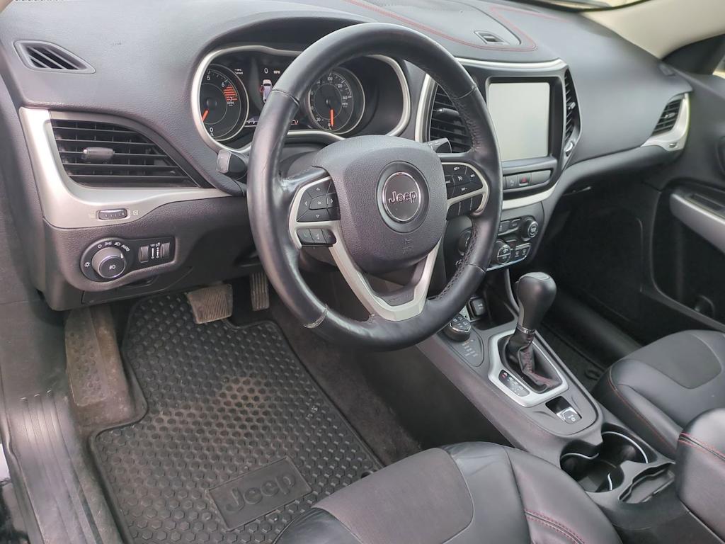 Thumbnail: 2018 Jeep Cherokee - 2