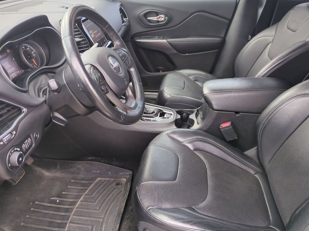 Thumbnail: 2019 Jeep Cherokee - 10