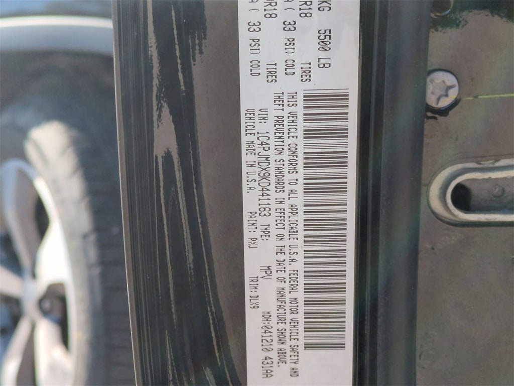 Thumbnail: 2019 Jeep Cherokee - 19