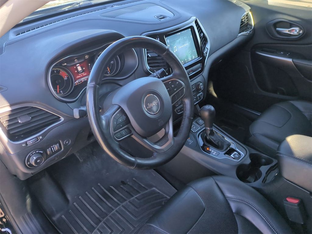 Thumbnail: 2019 Jeep Cherokee - 2