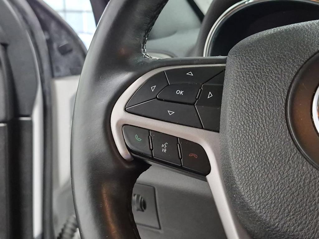 Thumbnail: 2018 Jeep Grand Cherokee - 31