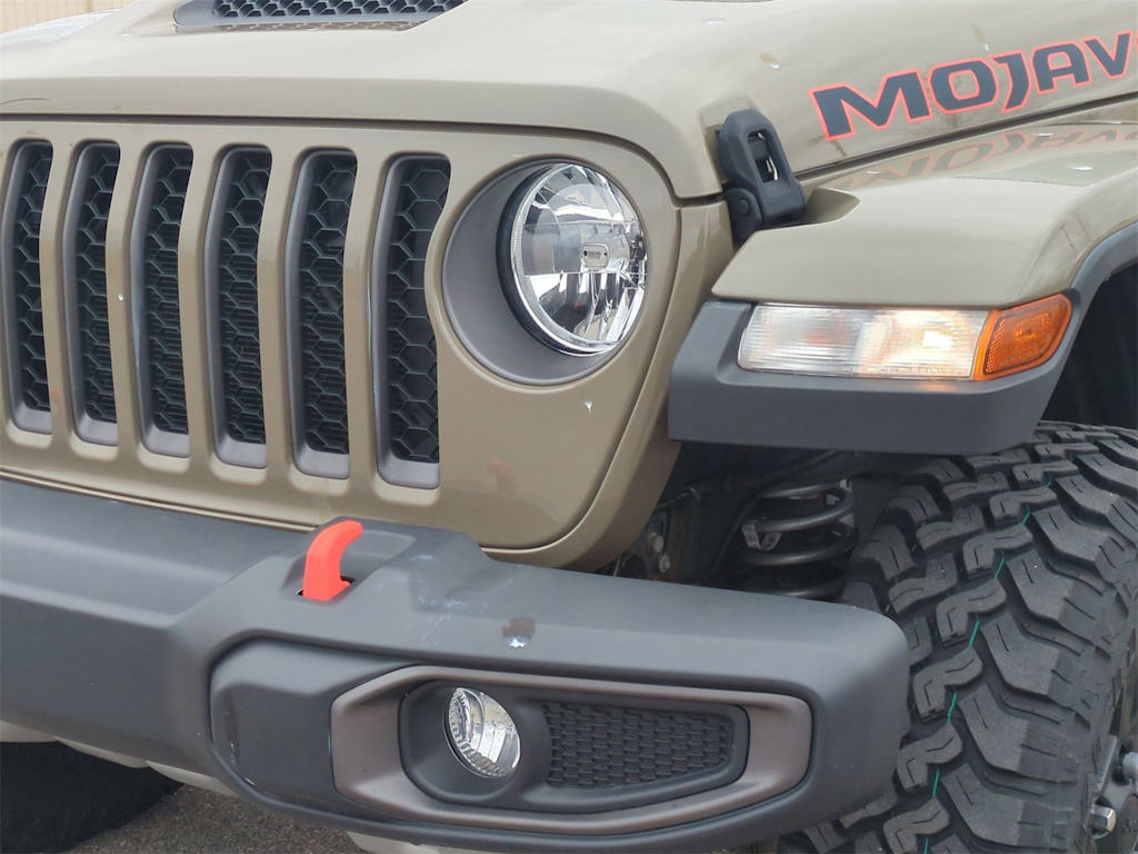 2020 Jeep Gladiator Mojave 24