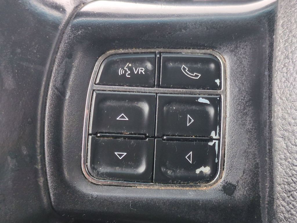 Thumbnail: 2014 RAM 1500 - 28