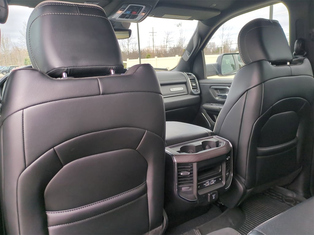 2025 RAM 1500 Laramie 26