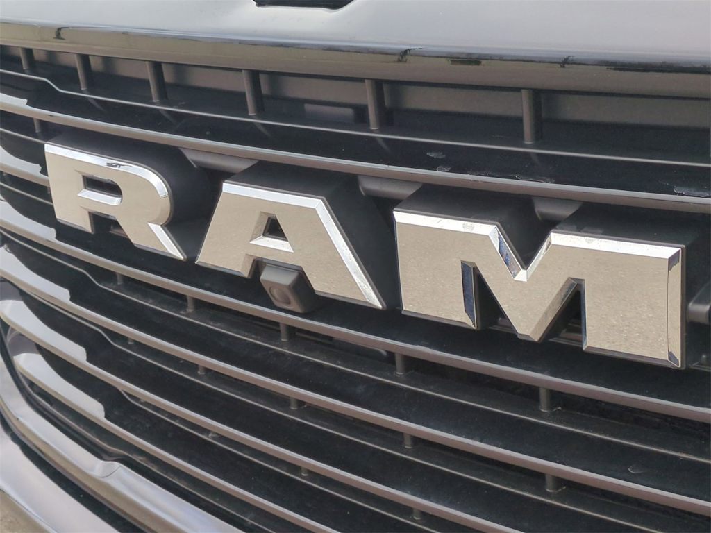 2025 RAM 1500 Laramie 6