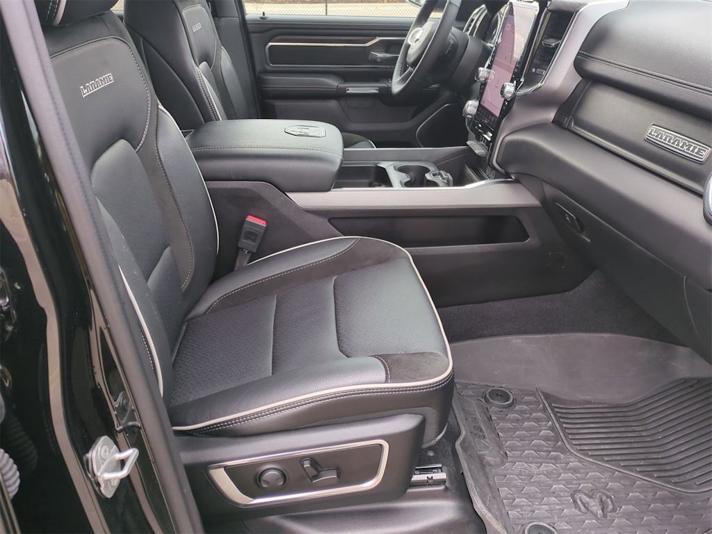 2025 RAM 1500 Laramie 10
