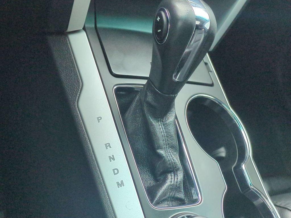 Thumbnail: 2015 Ford Explorer - 36