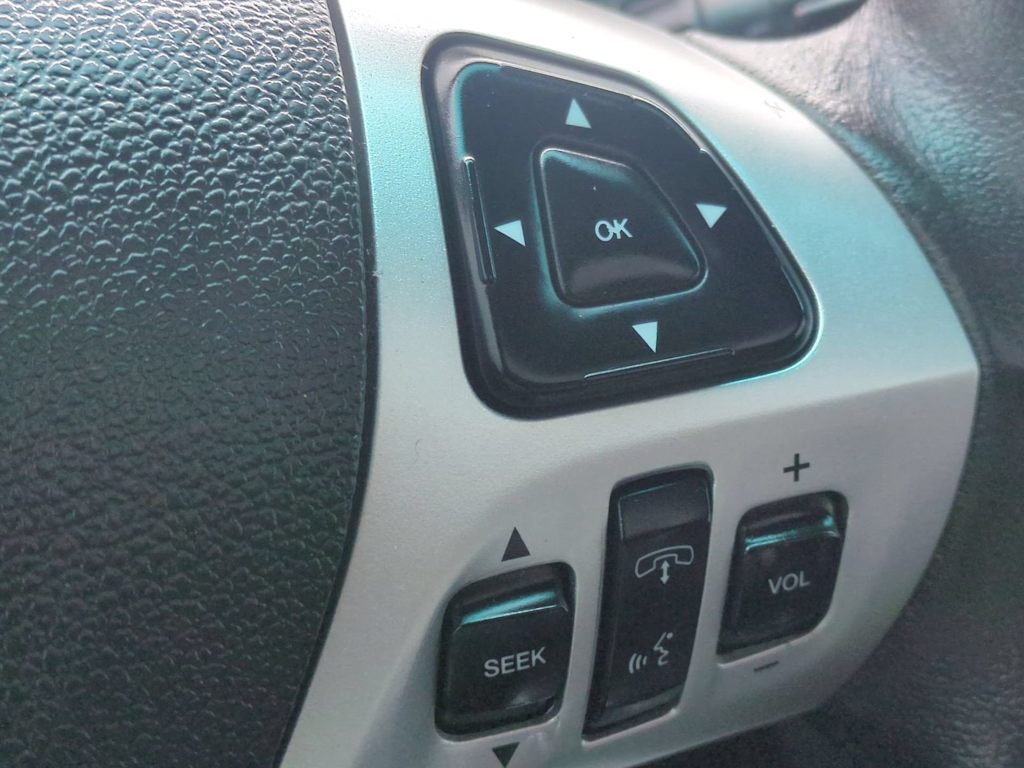 Thumbnail: 2015 Ford Explorer - 30