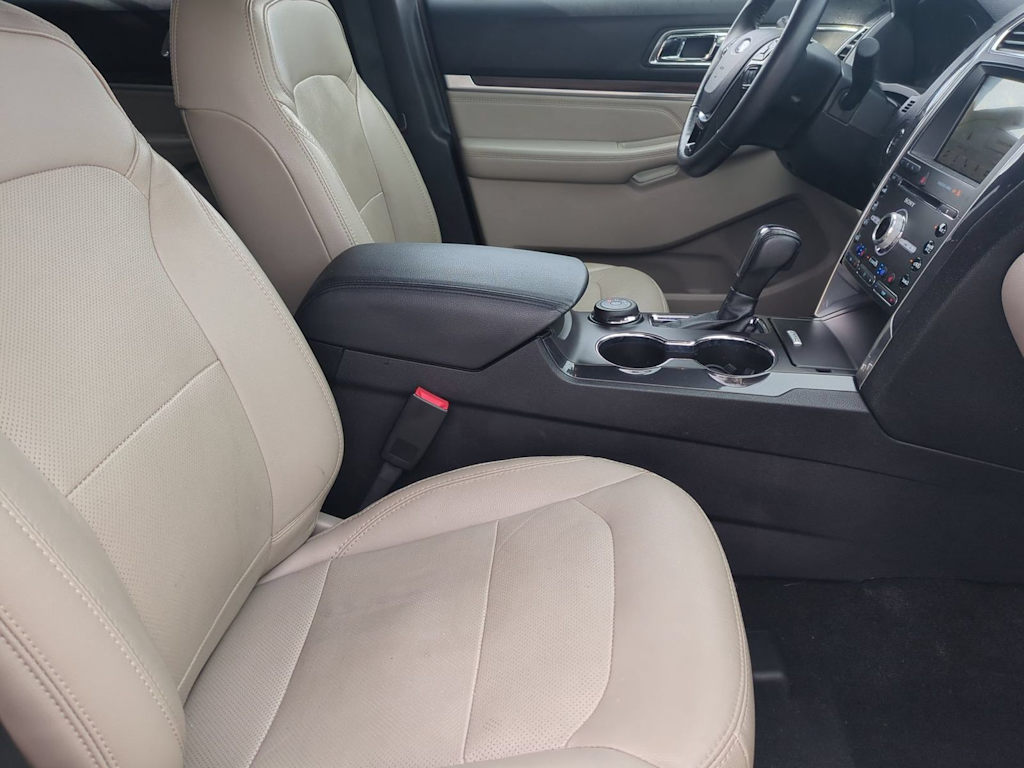 Thumbnail: 2018 Ford Explorer - 11