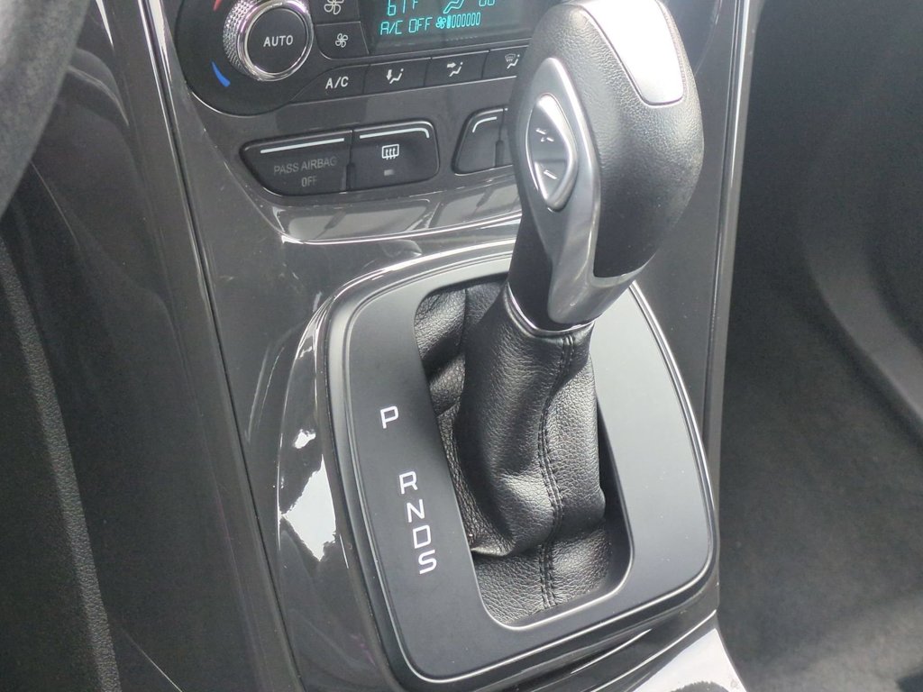 Thumbnail: 2014 Ford Escape - 14