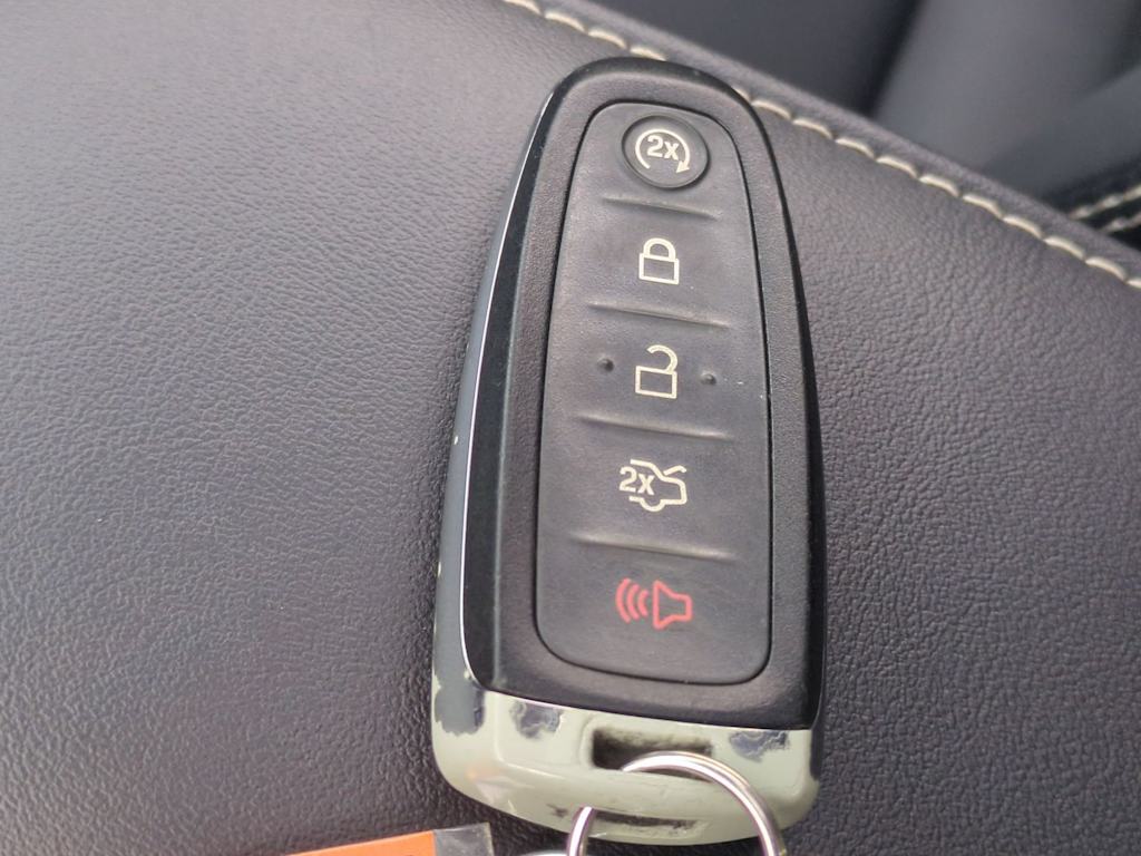 Thumbnail: 2014 Ford Escape - 17