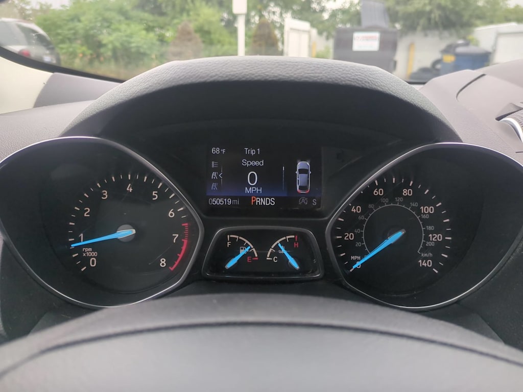 Thumbnail: 2019 Ford Escape - 16