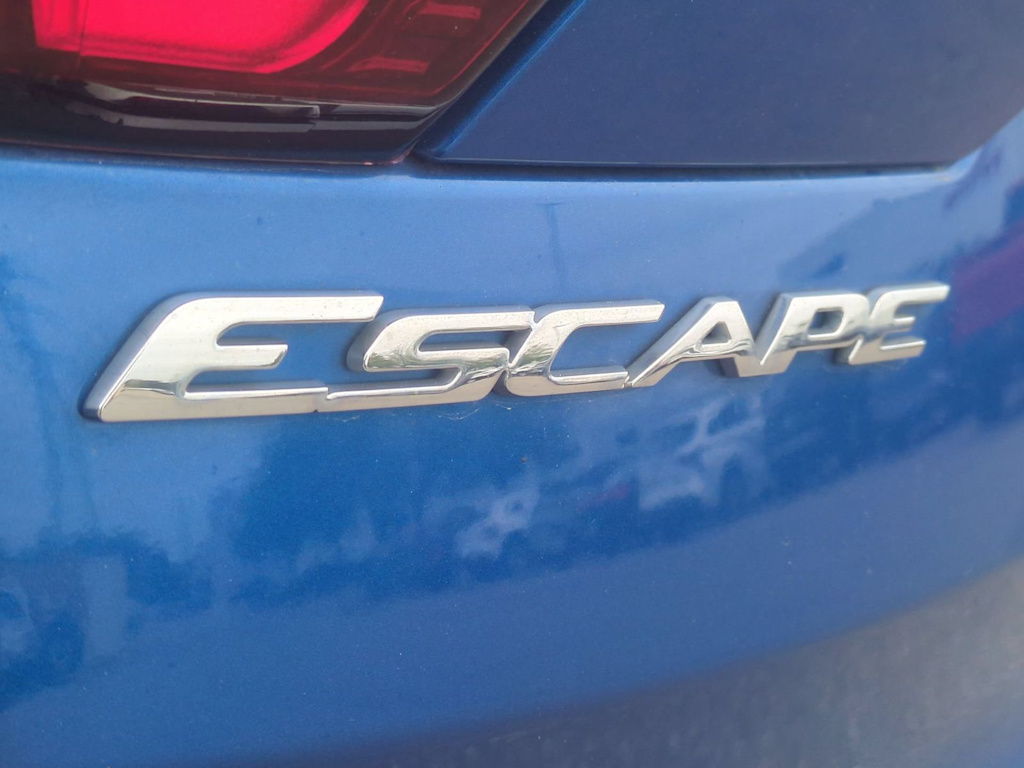 Thumbnail: 2019 Ford Escape - 24