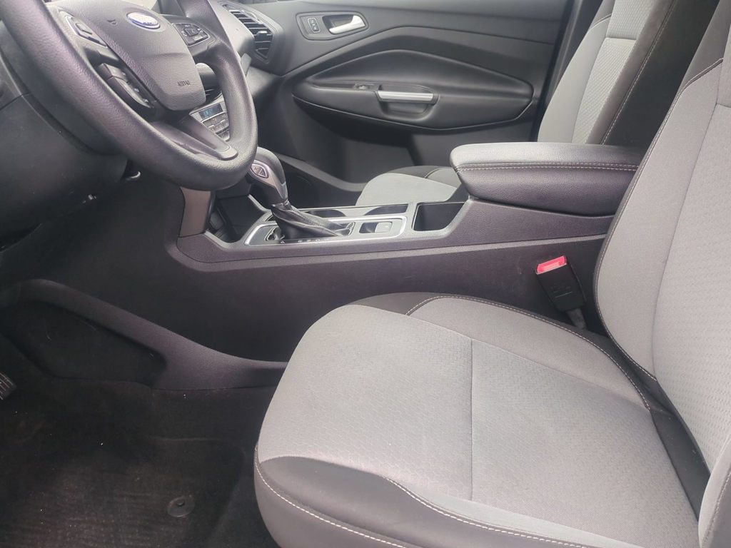 Thumbnail: 2019 Ford Escape - 10