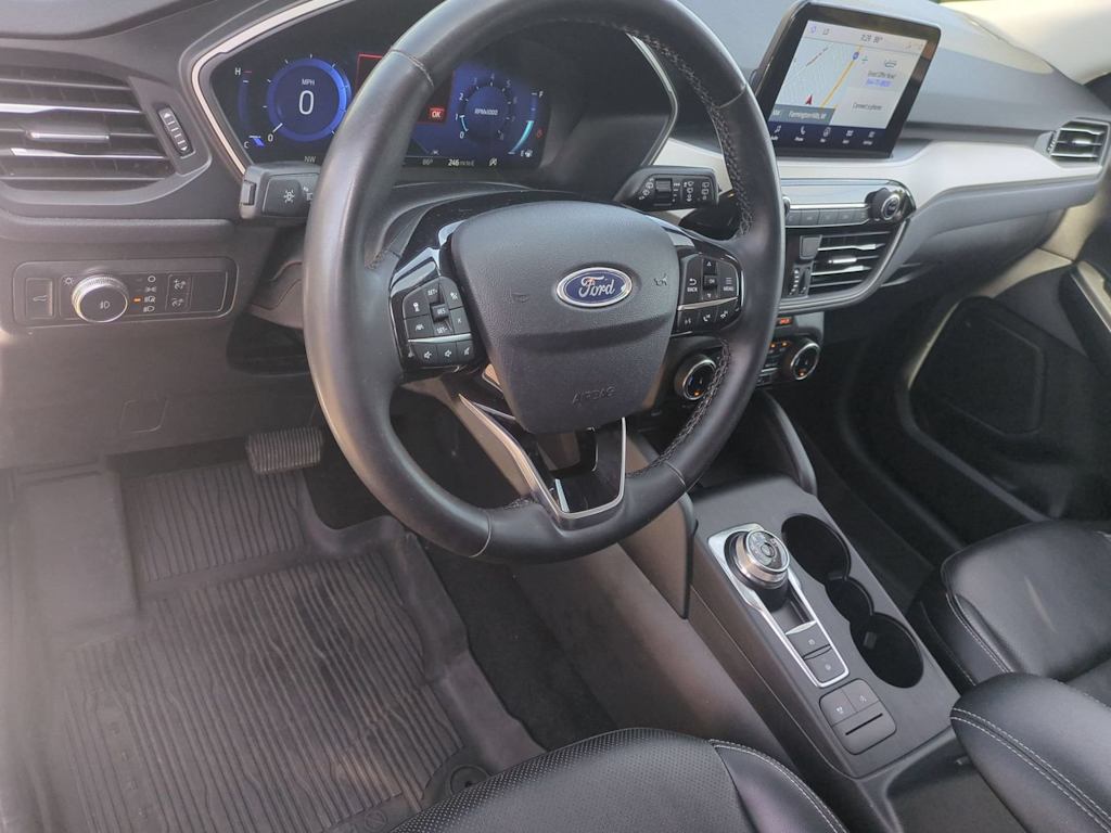 Thumbnail: 2022 Ford Escape - 2