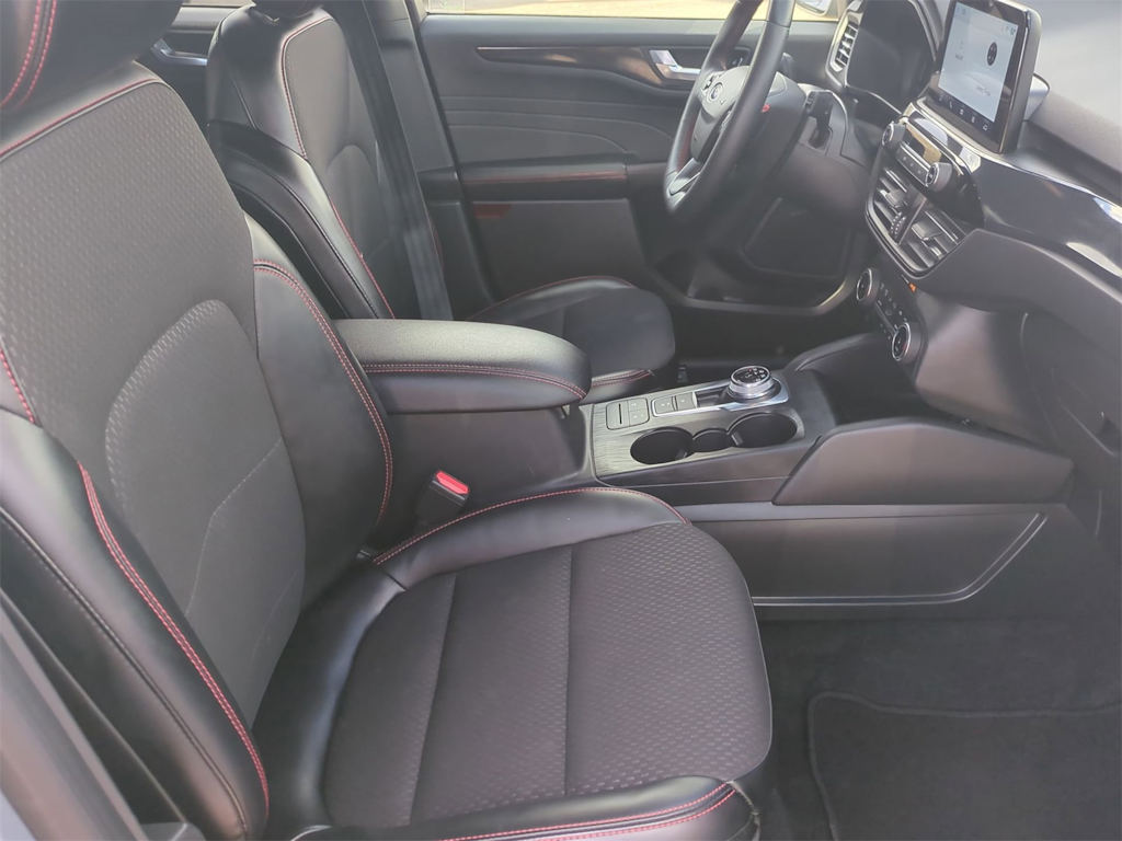 Thumbnail: 2024 Ford Escape - 10