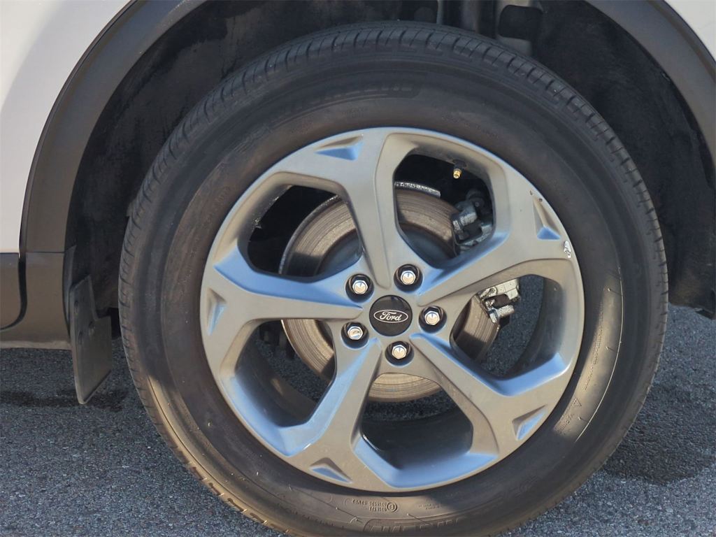 Thumbnail: 2025 Ford Escape - 8