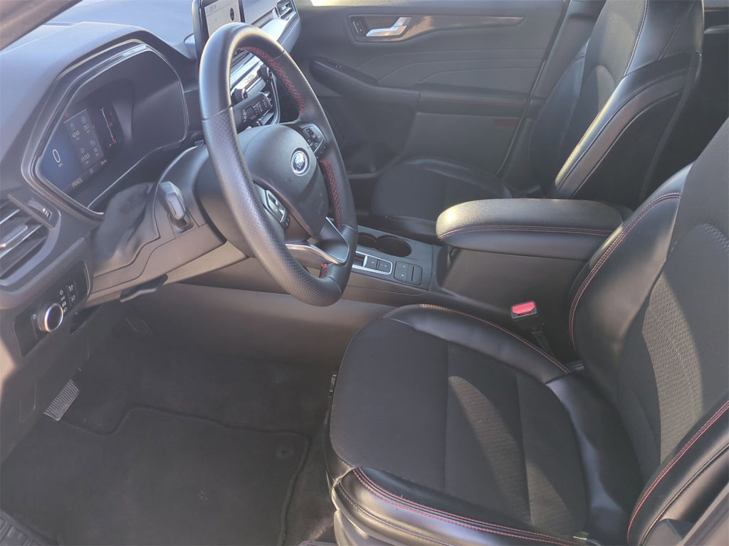 Thumbnail: 2025 Ford Escape - 10