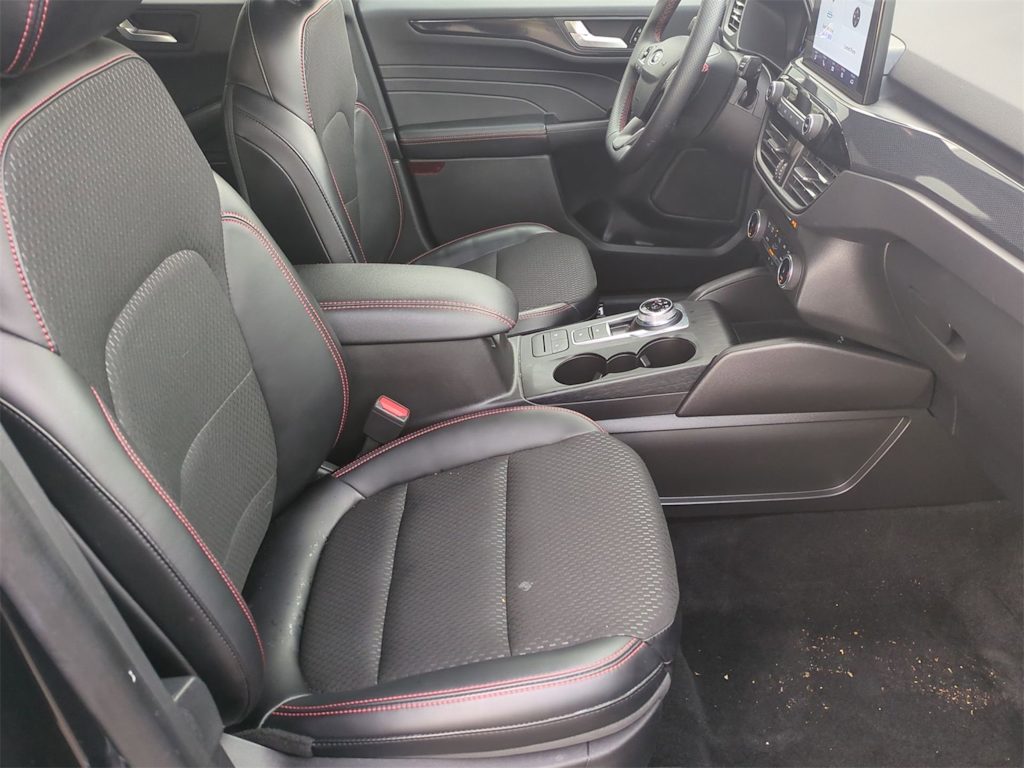 Thumbnail: 2025 Ford Escape - 11