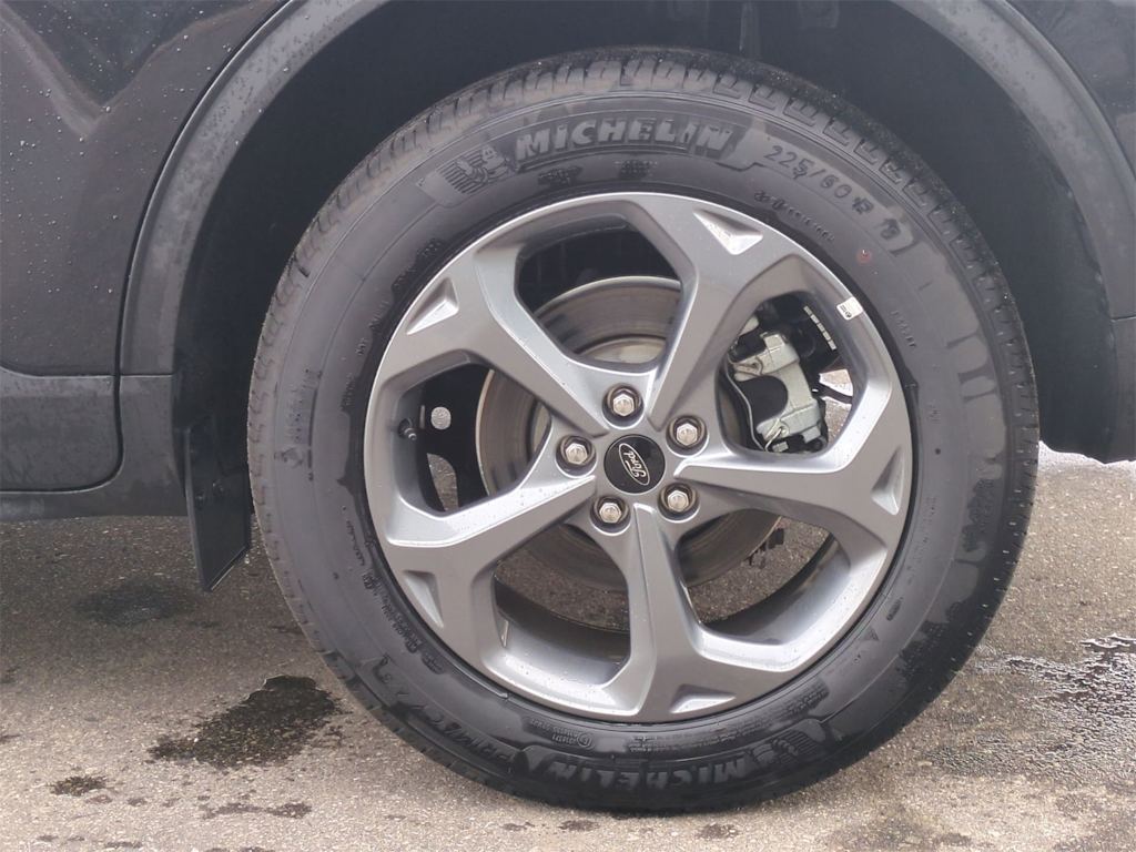 Thumbnail: 2025 Ford Escape - 8