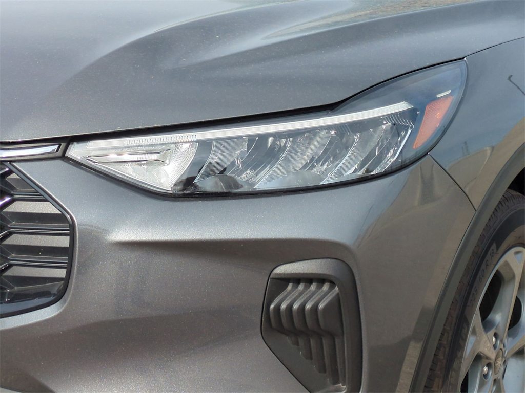 Thumbnail: 2025 Ford Escape - 24