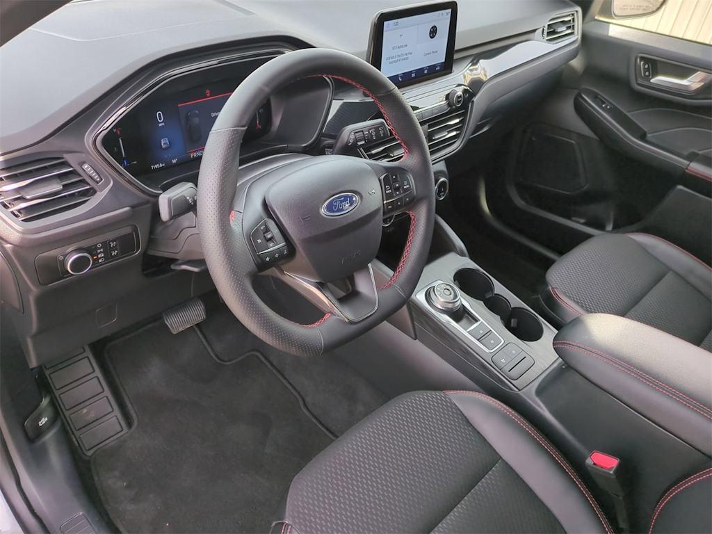 Thumbnail: 2025 Ford Escape - 2