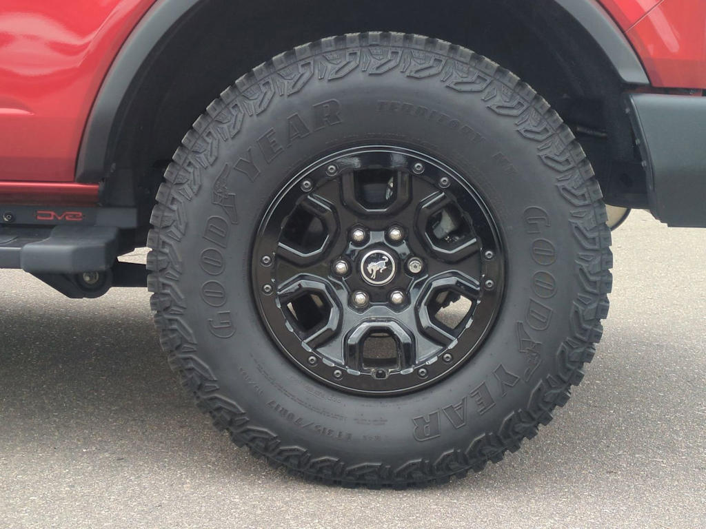 Thumbnail: 2024 Ford Bronco - 7