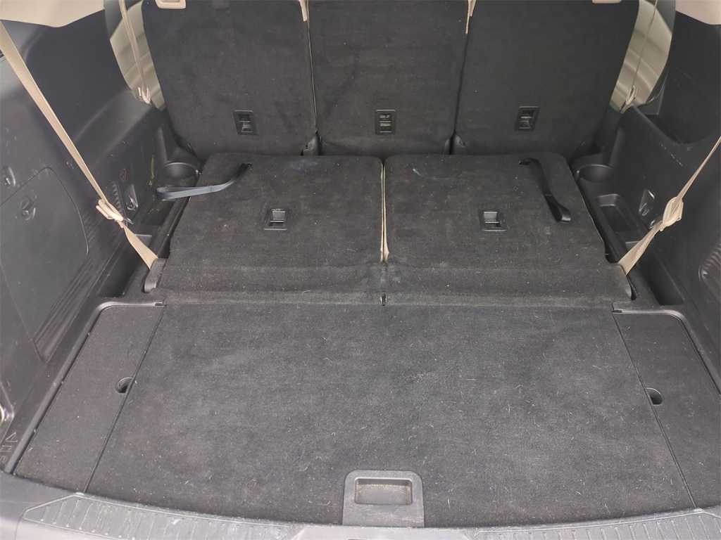 Thumbnail: 2021 Ford Explorer - 17