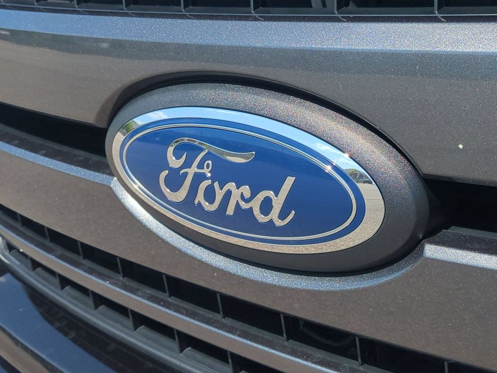 Thumbnail: 2018 Ford F-150 - 7