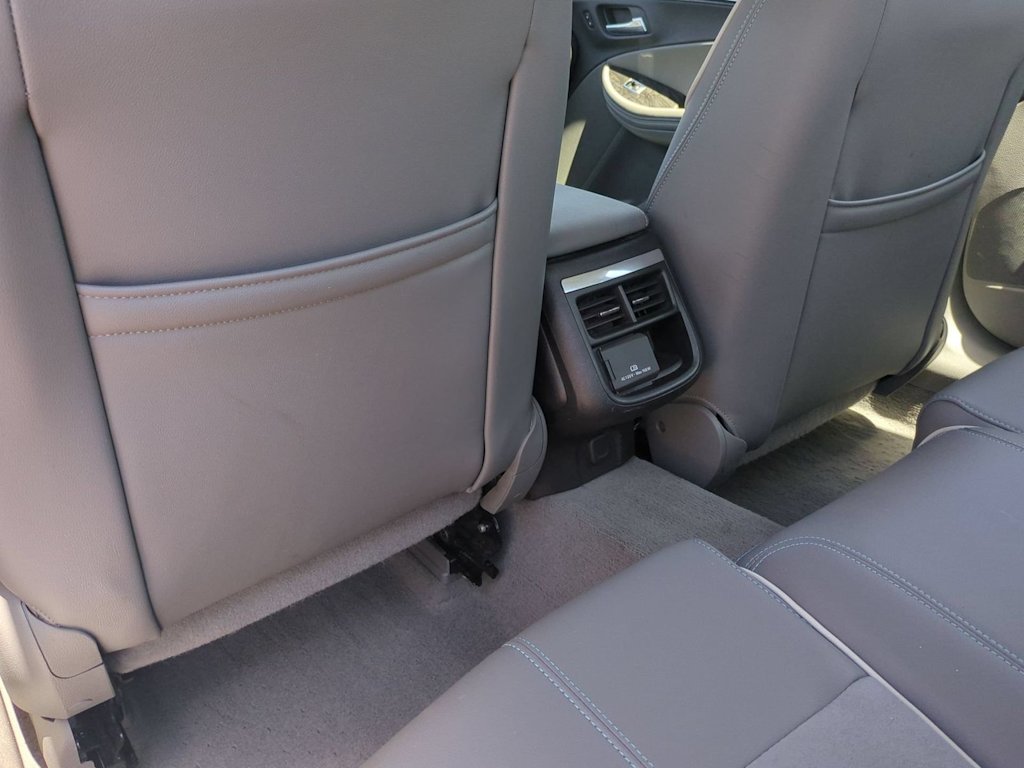 Thumbnail: 2014 Chevrolet Impala - 12