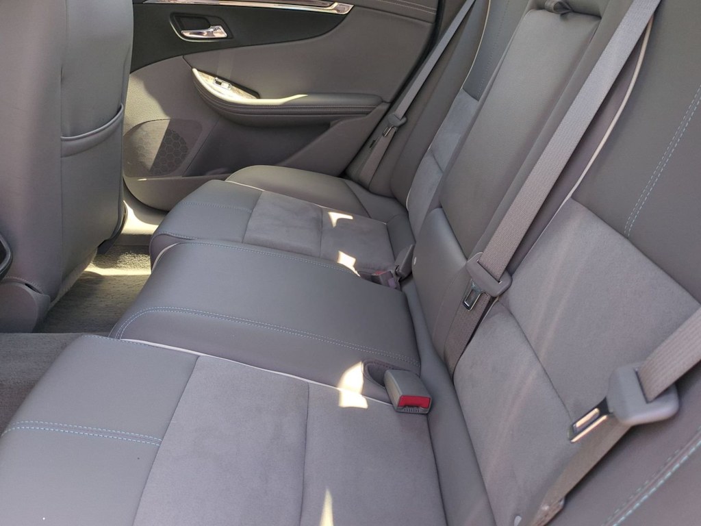 Thumbnail: 2014 Chevrolet Impala - 28