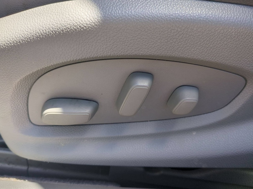 Thumbnail: 2014 Chevrolet Impala - 26