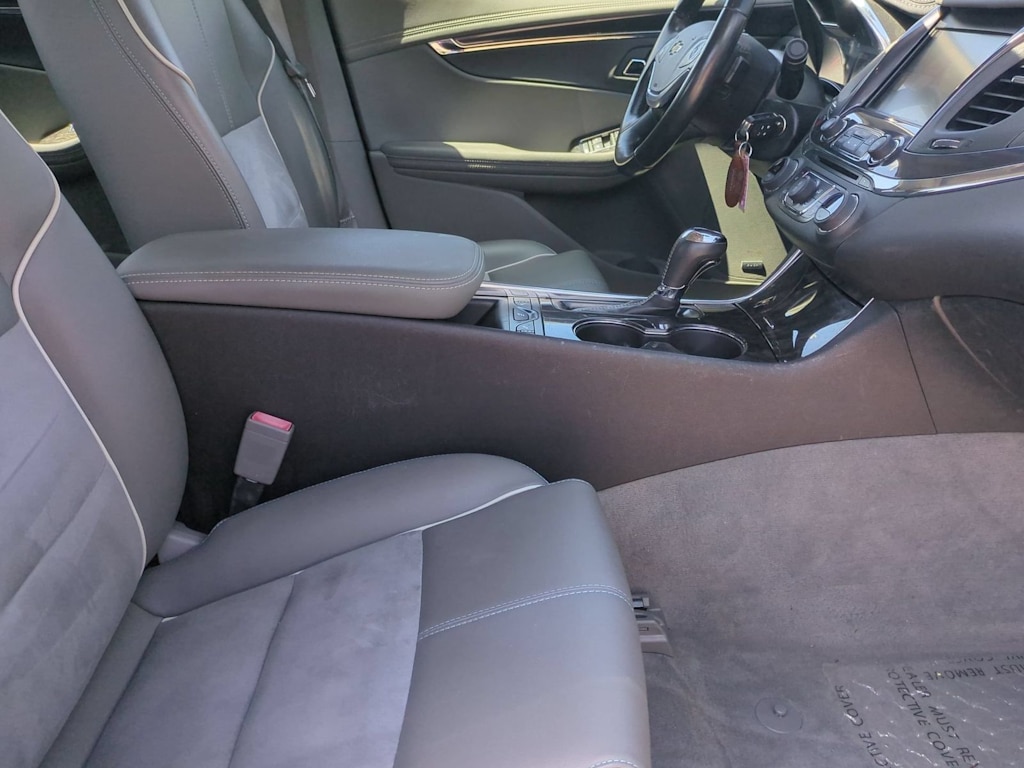 Thumbnail: 2014 Chevrolet Impala - 11