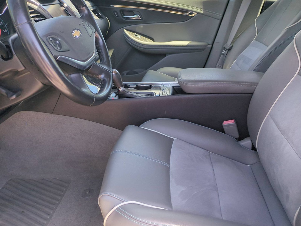 Thumbnail: 2014 Chevrolet Impala - 10