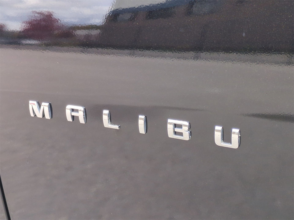 Thumbnail: 2020 Chevrolet Malibu - 24