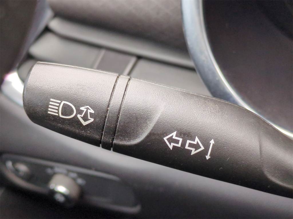 Thumbnail: 2020 Chevrolet Malibu - 31