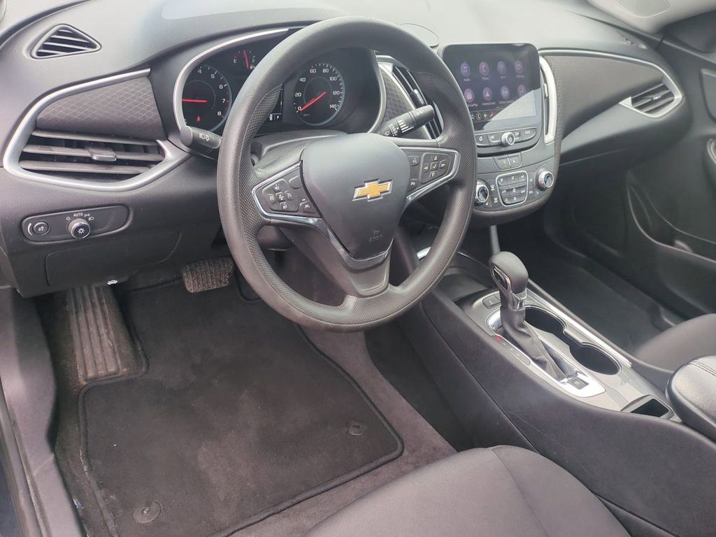 Thumbnail: 2023 Chevrolet Malibu - 2