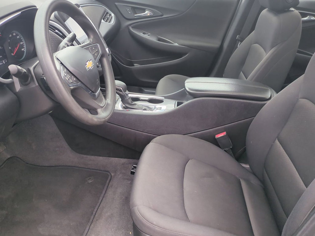 Thumbnail: 2023 Chevrolet Malibu - 10