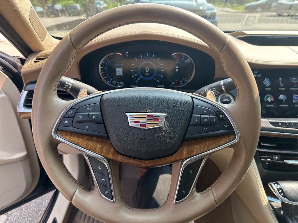 Thumbnail: 2017 Cadillac CT6 - 2