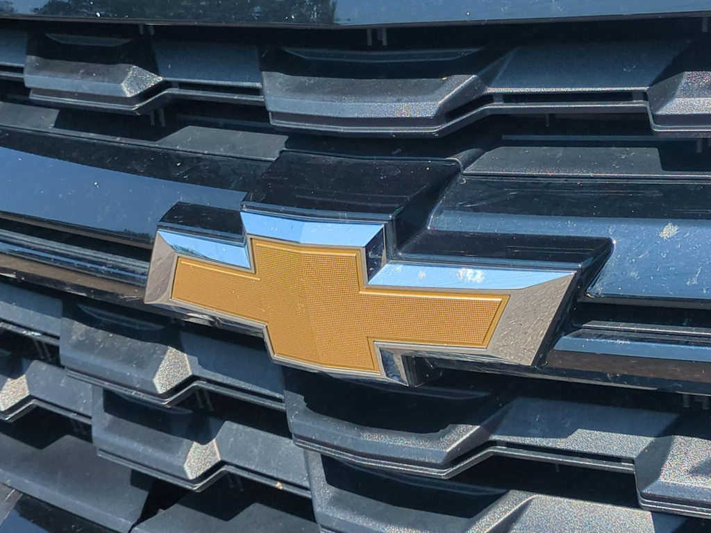 Thumbnail: 2022 Chevrolet Colorado - 7