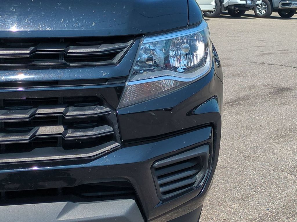 Thumbnail: 2022 Chevrolet Colorado - 24