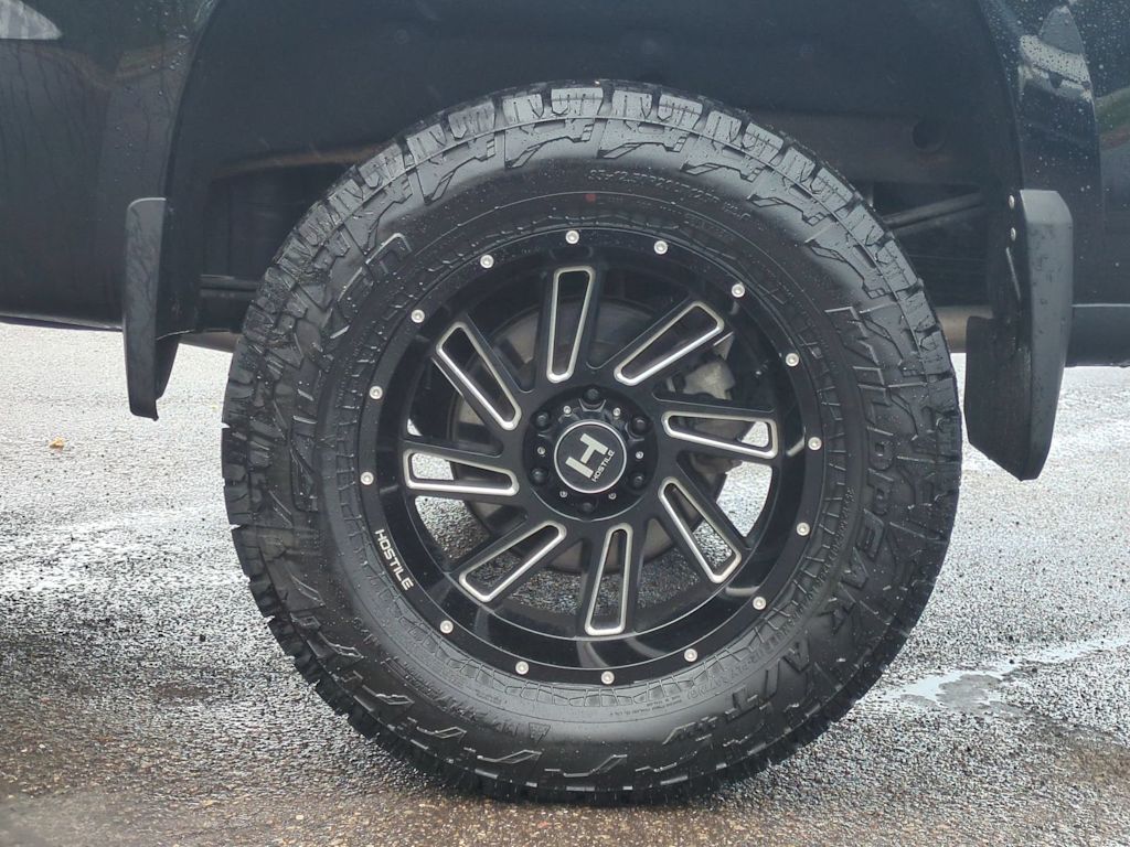 Thumbnail: 2019 Chevrolet Silverado 1500 - 8