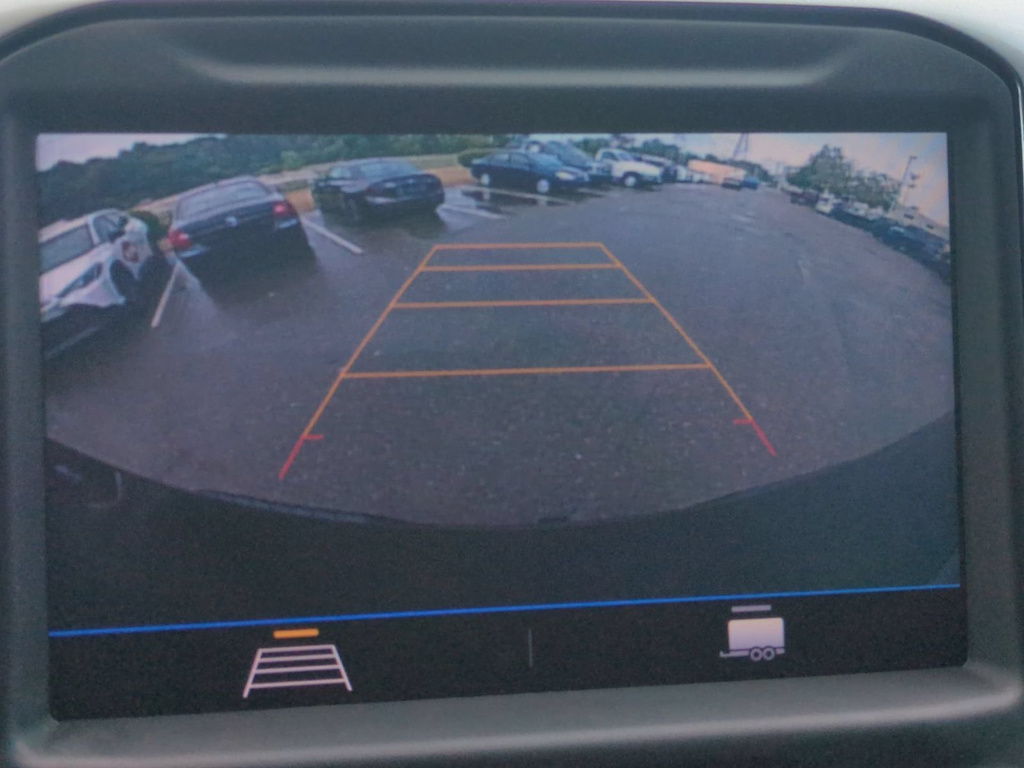 Thumbnail: 2019 Chevrolet Silverado 1500 - 32