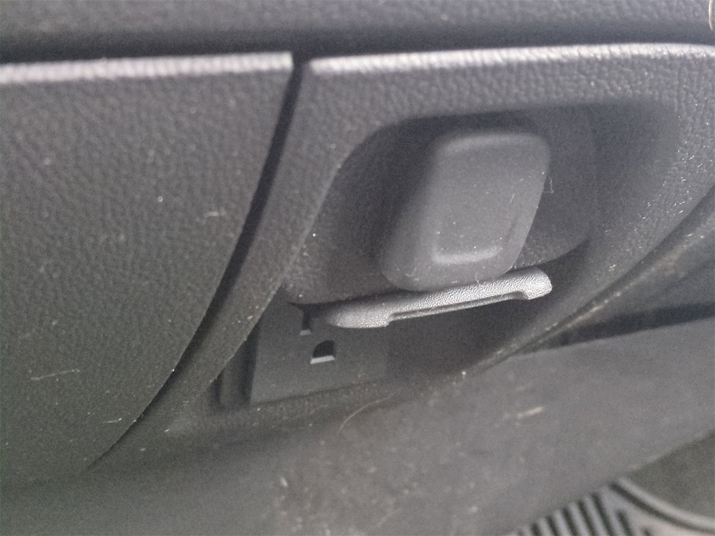 Thumbnail: 2016 Chevrolet Silverado 1500 - 34