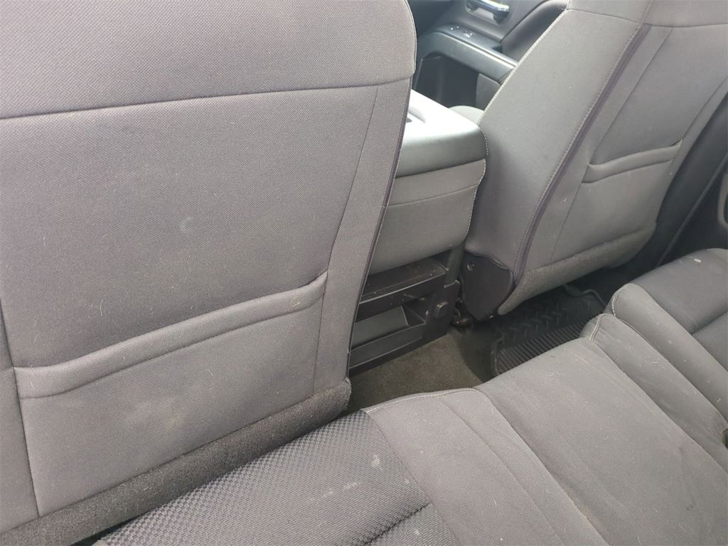 Thumbnail: 2016 Chevrolet Silverado 1500 - 26